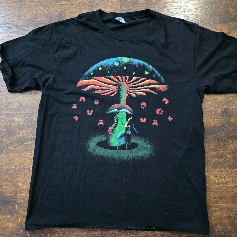 Port & Company Alice in Wonderland Mushroom Graphic T-Shirt Black Mens Large